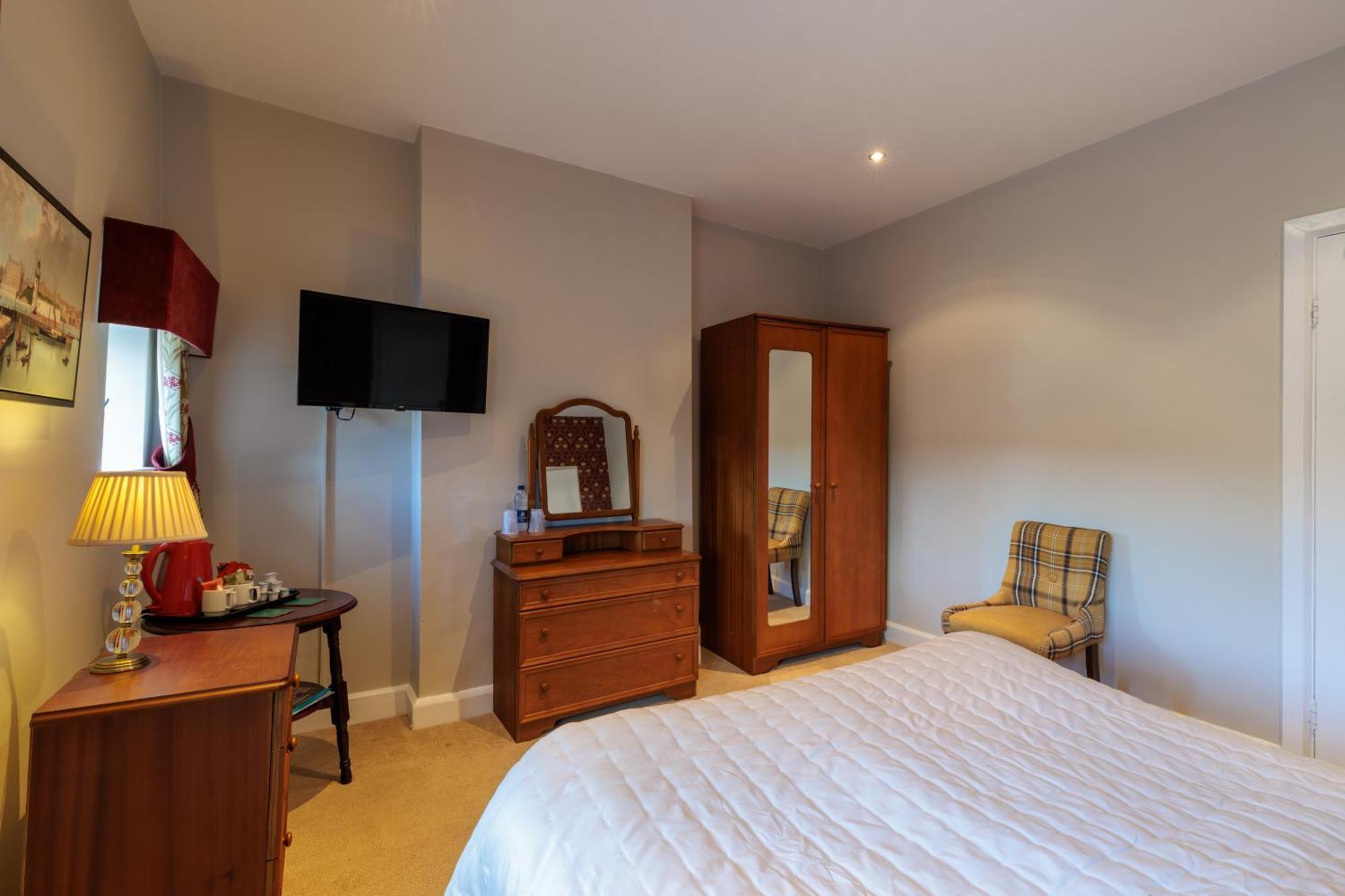 Blacksmiths Arms 4*