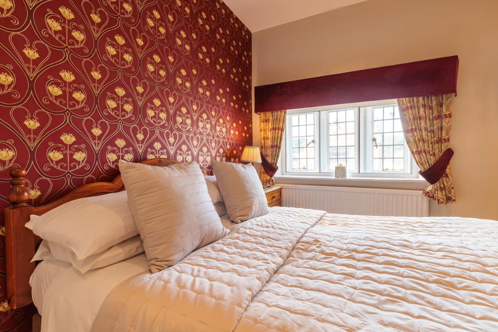 Blacksmiths Arms Inn 4*